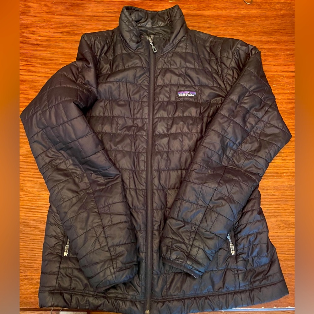 Women’s size LG PATAGONIA COAT - color: black